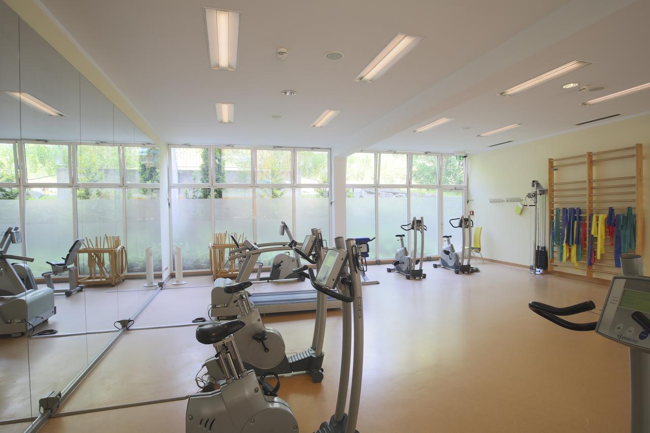Optimamed Gesundheitsresort Agathenhof Micheldorf (Carinthia) Exterior foto